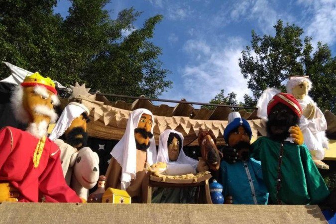 Bagagem cia de bonecos