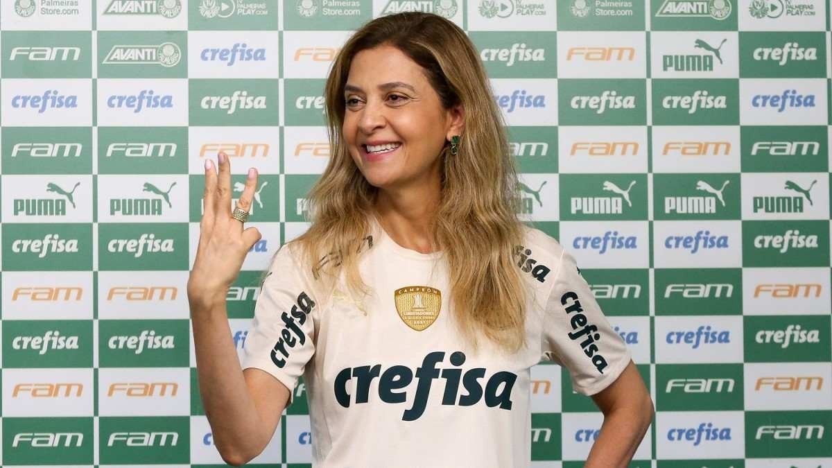 Após cobranças por reforços, Leila diz que não 'medirá esforços' no Palmeiras