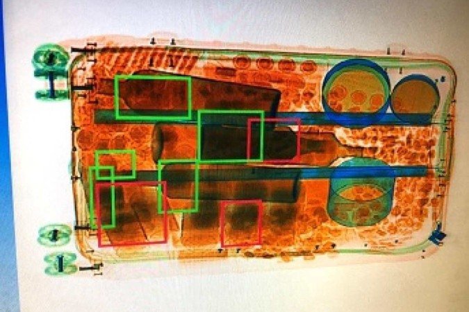 Raio X ajuda na detecção de mercadorias