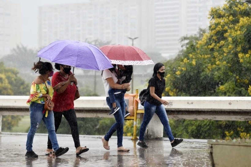 Chuva: Inmet emite alerta para DF e 21 dos 26 estados brasileiros