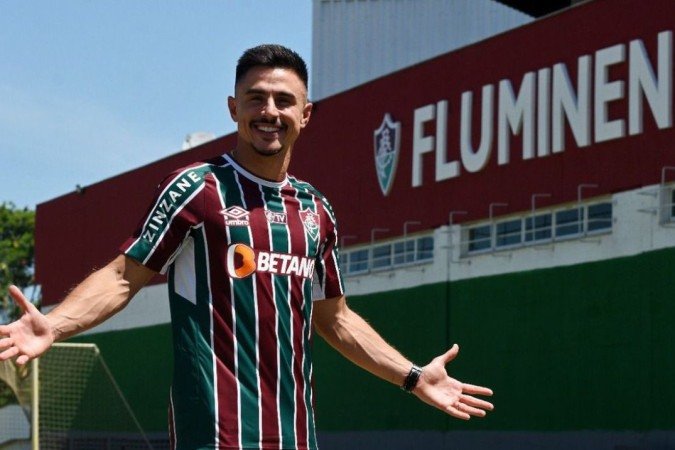 Fluminense anuncia acerto com o atacante Willian Bigode - Fluminense anuncia acerto com o atacante Willian Bigode -