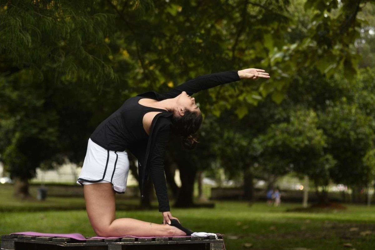 Letícia Vasconcelos iniciou a prática de ioga e melhorou a condição física