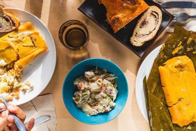 Muito além do chester: quais são os pratos tradicionais de Natal dos nossos  vizinhos latino-americanos