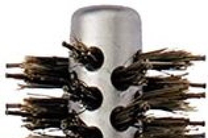 Escova profissional Thermal Metallic, 35 mm, Marco Boni (R$ 54,90)