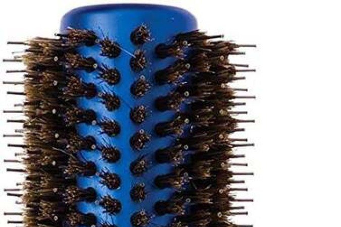 Escova profissional Thermal Metallic, 60 mm, Marco Boni (R$ 65,90)