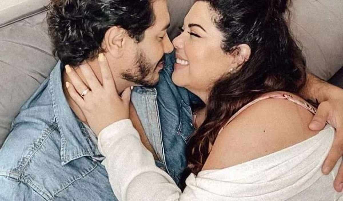 Separação: Fabiana Karla anuncia fim do casamento com Diogo Mello