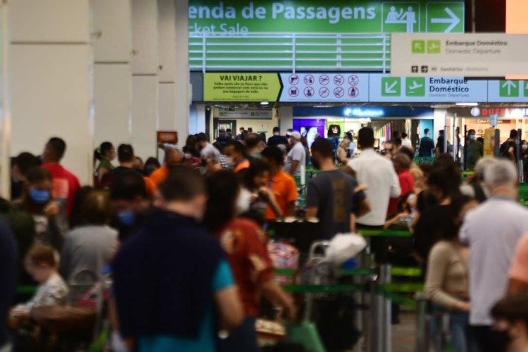 Corpus Christi: Aeroporto de Brasília espera receber 165 mil passageiros