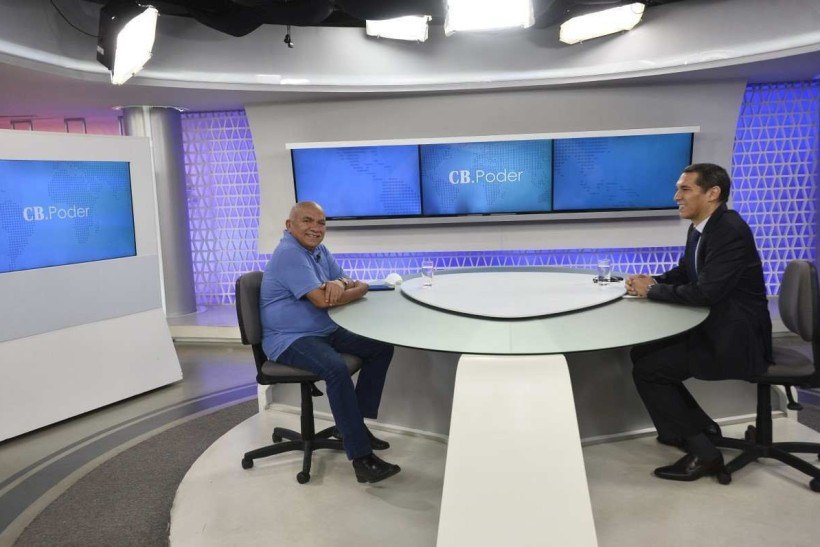  28/12/2021 Crédito: Minervino Júnior/CB/D.A Press. Brasil.  Brasilia - DF. CB Poder com o deputado distrital Chico Vigilante, na bancada Carlos Alexandre.