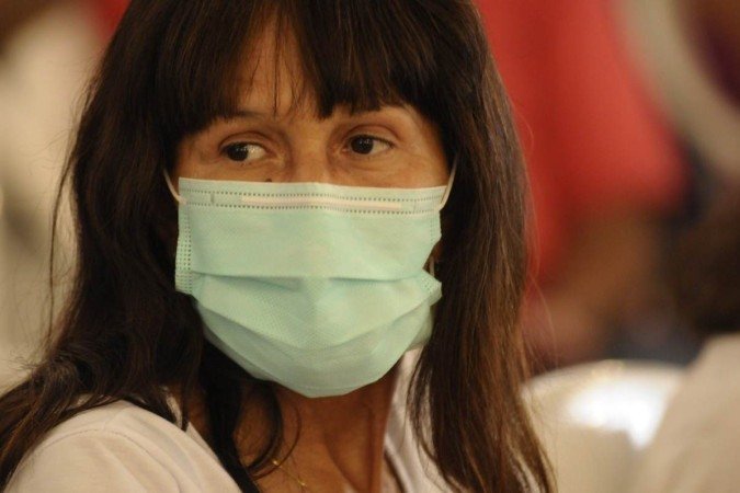  29/12/2021 Crédito: Carlos Vieira/CB. Cidades. Relíquea de São Pio. Luva usada por São Pio chega à igreja de São Pio no Sudoeste.  Na Foto Filomena Ribeiro