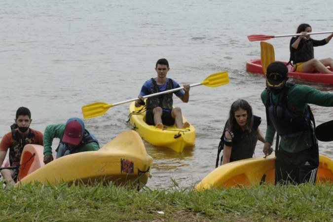  lago Paranoá esteve lotado no domingo