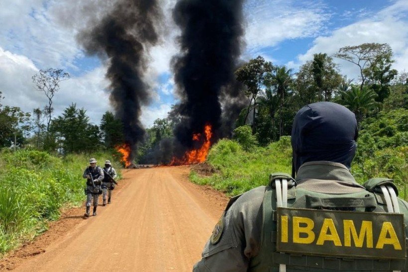 Ibama inicia operações de incursão no garimpo ilegal da TI Yanomami 