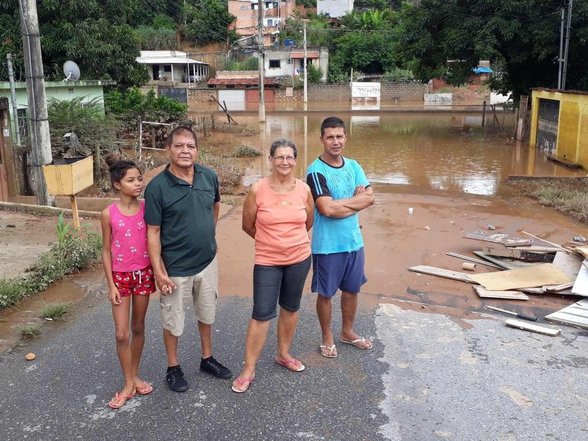 Rendimento familiar cai e trabalhador está tendo que escolher comer ou pagar conta