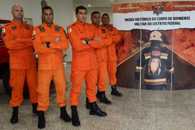 Equipe: 3º Sargento Timbó, 2º Sargento Wedsney, Major Victor Mendonça, 1º Sargento Crizano e 2º Sargento Wilkerson 