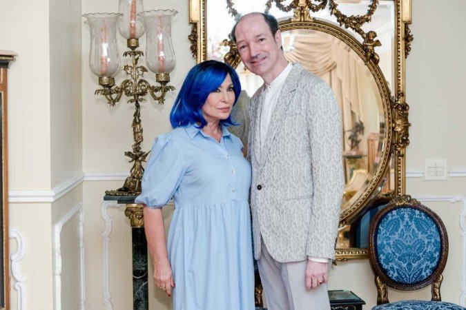 A cantora Rosemary e o anfitrião, Amador Outerelo