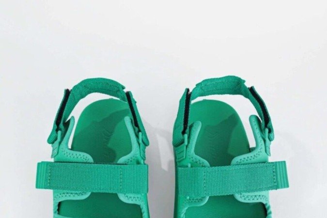 Da cor do verão, essa papete verde da Rider (R$ 229,99) tem tecnologia na palmilha que deixa o calce anatômico: conforto na certa