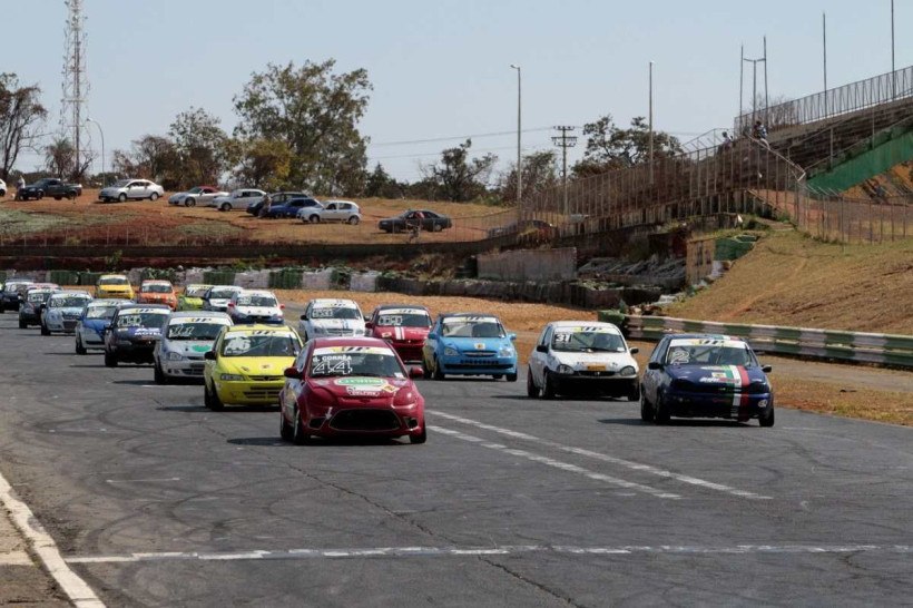 Autódromo de Brasília voltará a receber provas de automobilismo em 2022