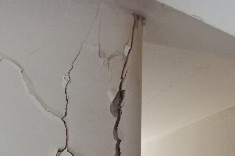 Defesa Civil mostra fotos de vistoria técnica em estragos do prédio que desabou em Taguatinga Sul