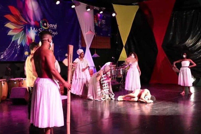 apresentação grupo obará