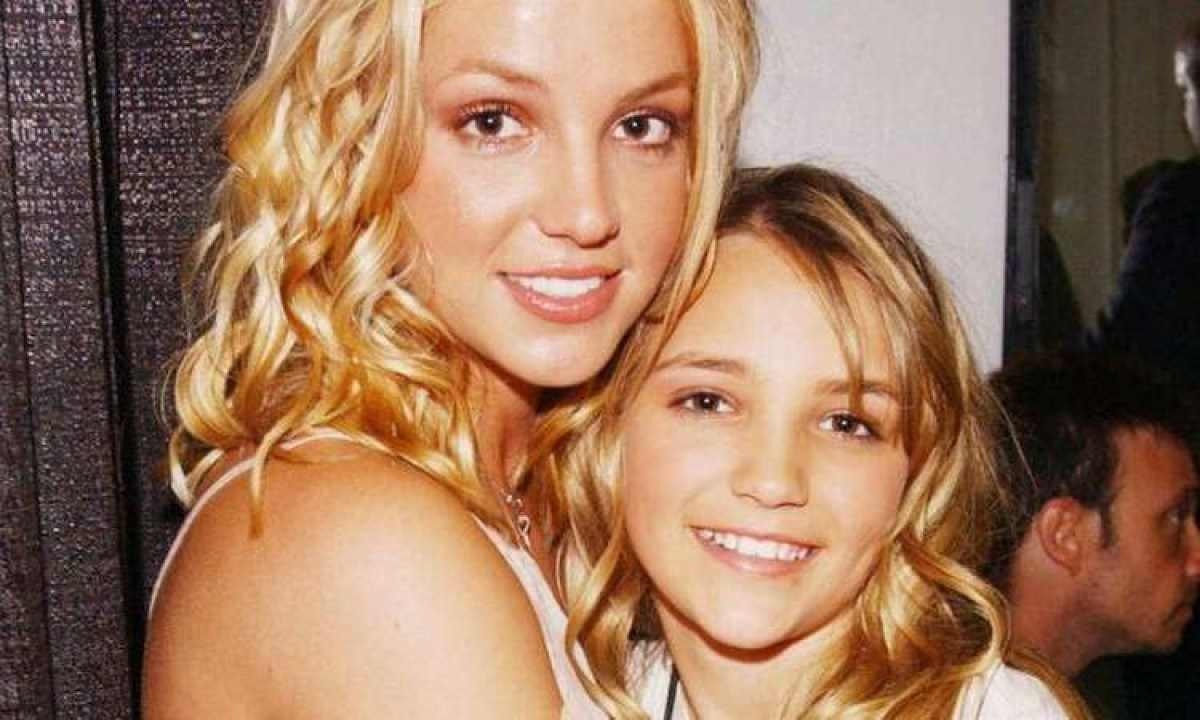 Britney ataca irmã e desabafa sobre familiares: 'Arruinaram meus sonhos'