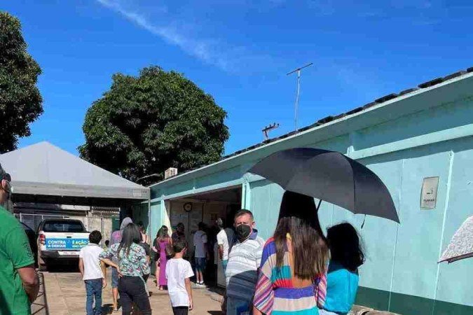 Vacinação infantil no DF.