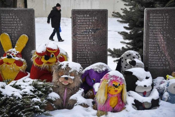 Em tensão com a Rússia, escolas ucranianas iniciam treinamentos contra bombas