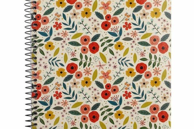 Caderno School Basics Estampado 1m 80fls, na Americanas.com (R$ 7,99)