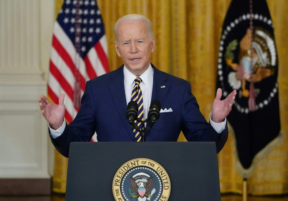 Biden pede que americanos deixem a Ucrânia e alerta que não mandará tropas de resgate