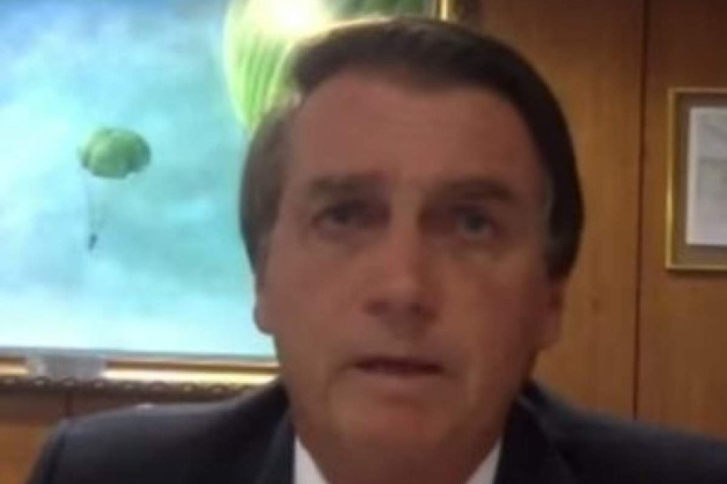 Bolsonaro afirma que inquérito sobre fake news não era sigiloso