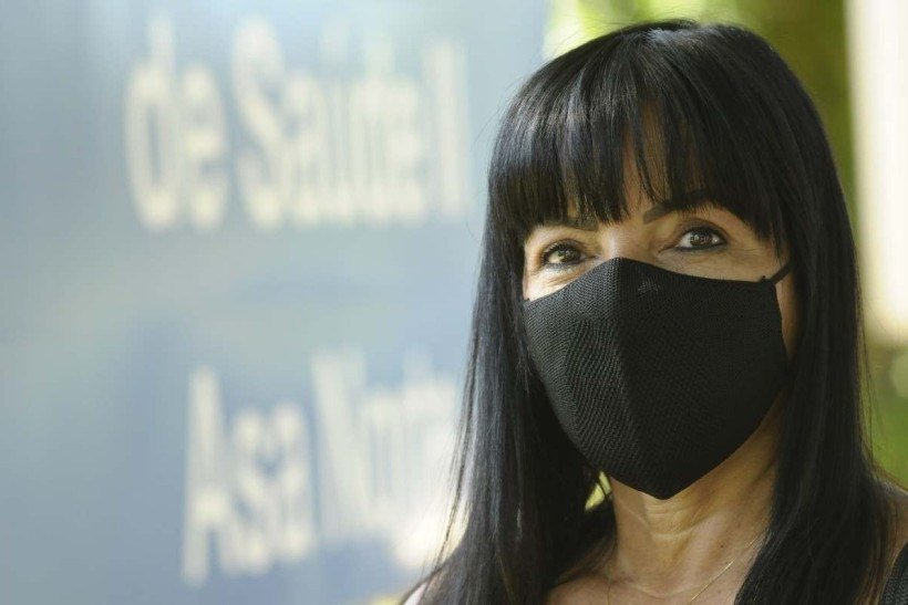  20/01/2022 Crédito: Carlos Vieira/CB/D.A Press. Brasil. Brasilia - DF. Cidades. Teste de Covid-19, na UBS 02 da 114/115 norte. Na foto, Cristina Antunes, servidora pública.
