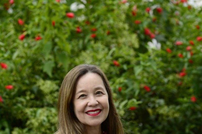 Alessandra Cabral não tem filhos, mas encontra no papel de tia a alegria da maternidade
    