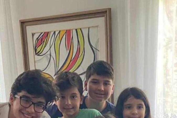 A bisa Alitta com Bernardo, Arthur, Luca, Diana,Bianca e Elisa