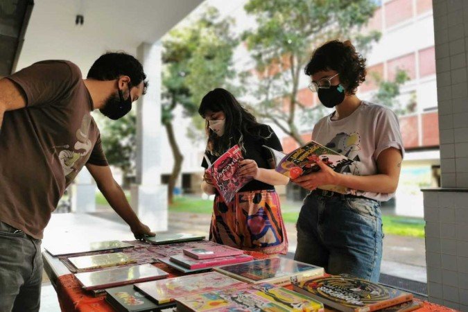 Feira de quadrinhos do Dia do Quadrinho Nacional 
na Galeria de Arte Oto Reifchneider e Oto Livraria
