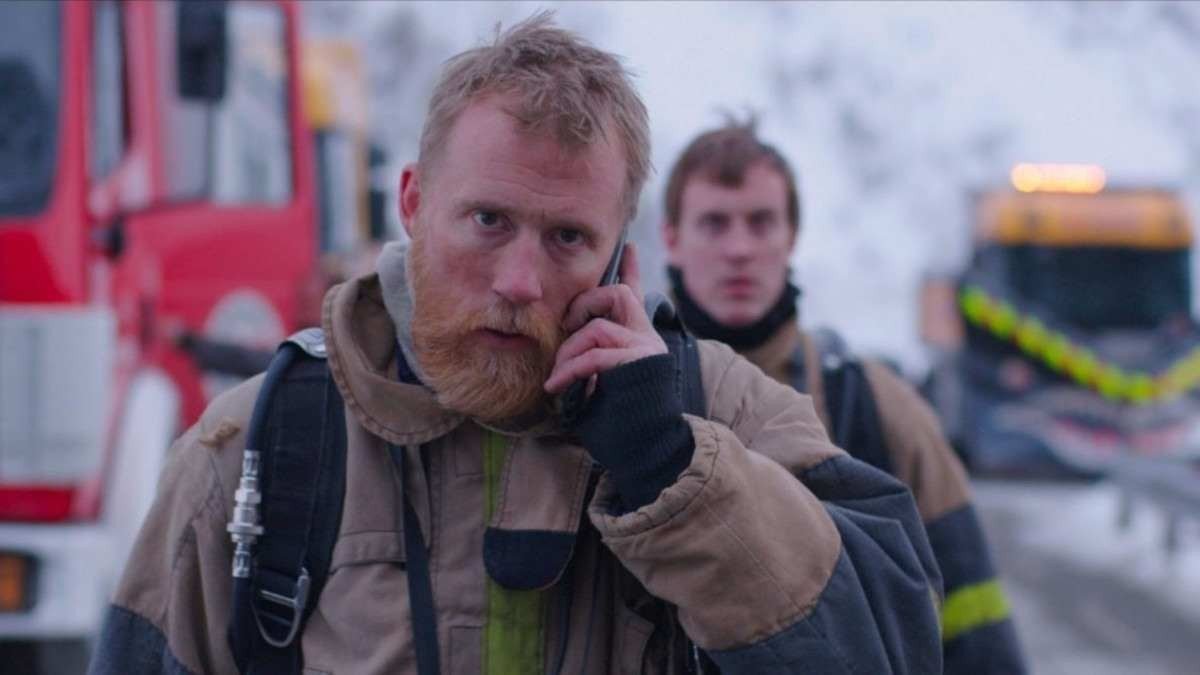 Tela quente: 'O túnel' é a atração desta segunda-feira (31/1)