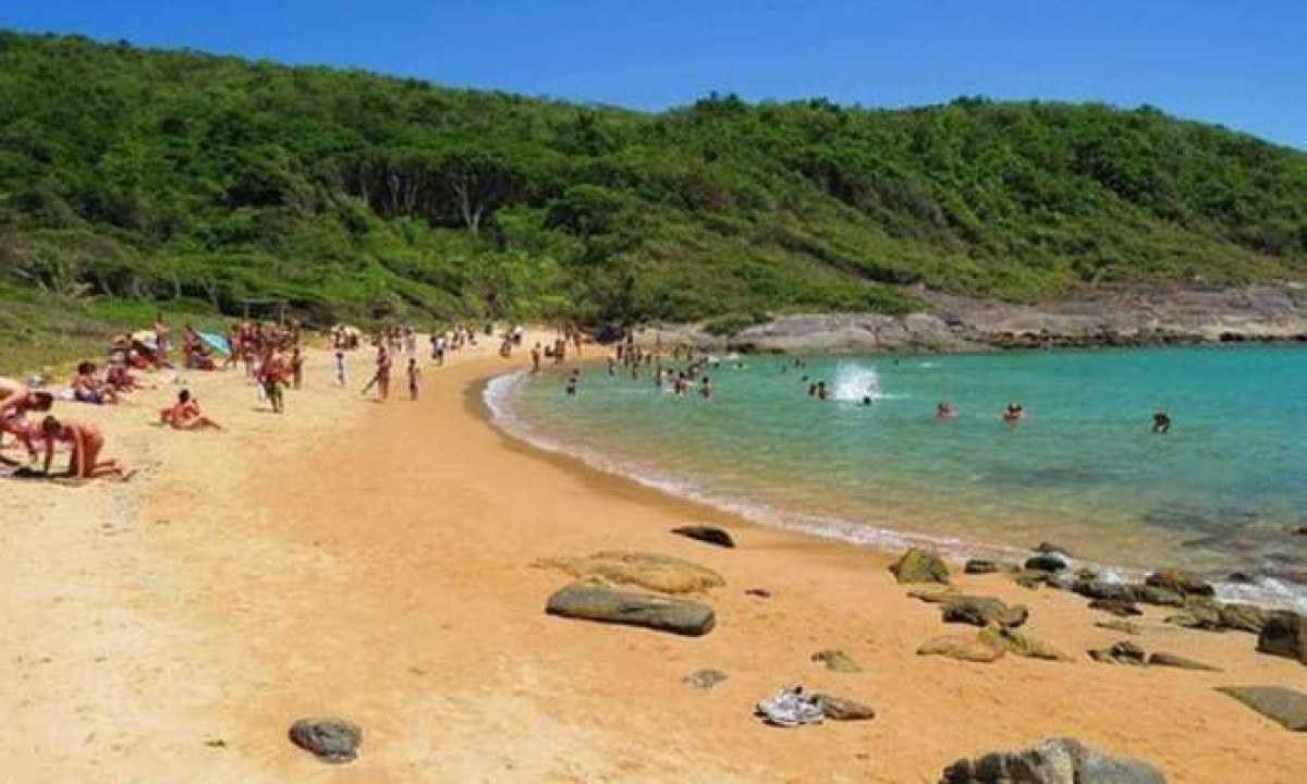 Guarapari: caso macabro faz praia entrar entre os assuntos mais comentados