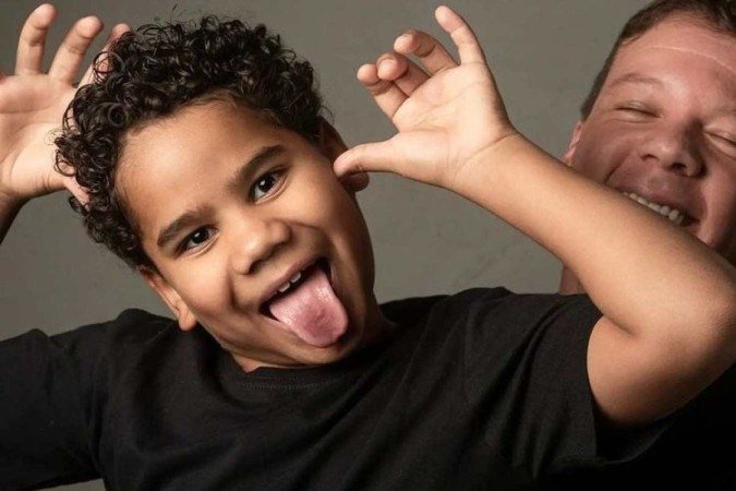 Guilherme e o pai, Gustavo Bregunci -  (crédito: Reprodução/Instagram @gustavobregunci)