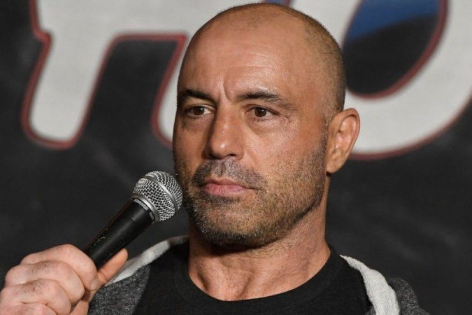 'The Joe Rogan Experience' é o podcast mais popular do Spotify - (crédito: Getty Images) 'The Joe Rogan Experience' é o podcast mais popular do Spotify - (crédito: Getty Images)