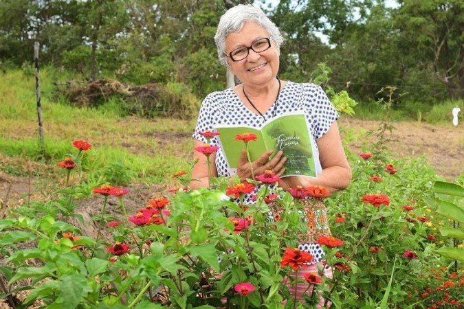 Plantas medicinais. Na foto Josefa Ataide. - (crédito: Ed Alves/CB) Plantas medicinais. Na foto Josefa Ataide. - (crédito: Ed Alves/CB)