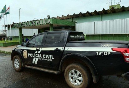 Corpo é carbonizado no Sol Nascente e 19ª Delegacia de Polícia investiga o caso -  (crédito: ED ALVES/CB/D.A.Press) -Corpo é carbonizado no Sol Nascente e 19ª Delegacia de Polícia investiga o caso -  (crédito: ED ALVES/CB/D.A.Press)