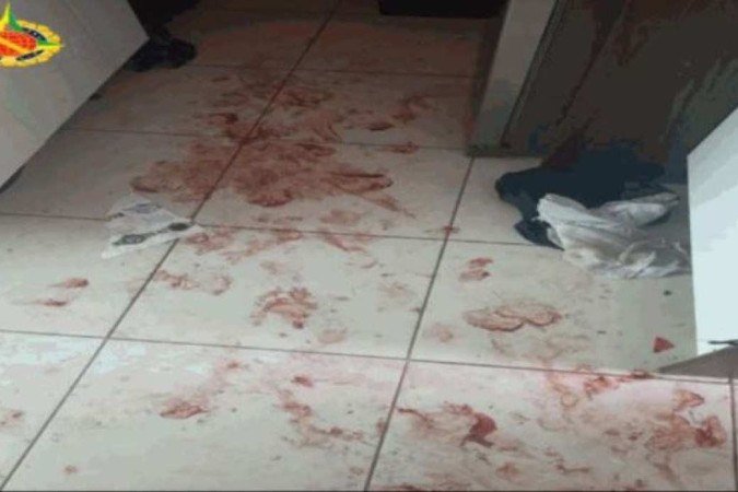 Mulher mantida em cárcere é resgatada pela PMDF neste domingo (6/2) -  (crédito: Polícia Militar do DF)