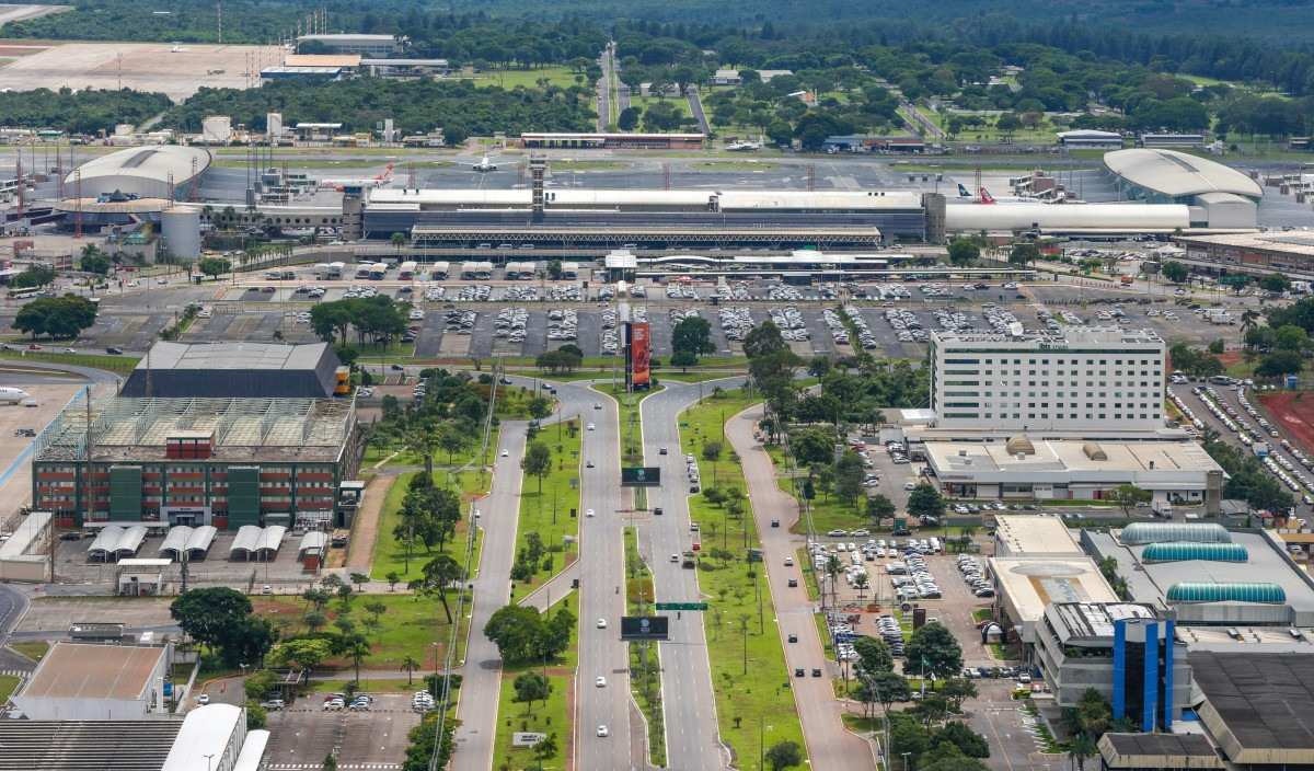 Expansão do Aeroporto de Brasília prevê shopping e três parques temáticos