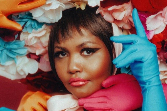 Tema de abertura de Além da ilusão é versão de um clássico de Carmen Miranda cantada por Gaby Amarantos  -  (crédito: Rodolfo Magalhães )