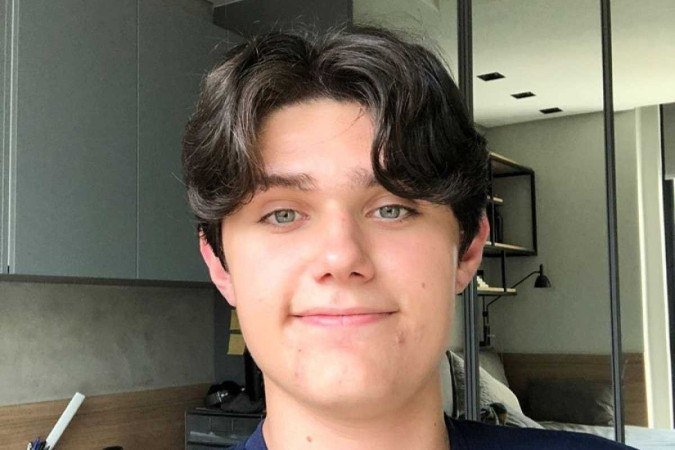 Vitor Nesi diz que vai levar máscaras para a prova