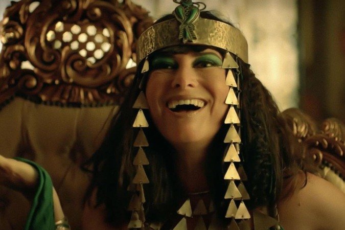 Adriana Nunes e o saudável 
mergulho nas artes 