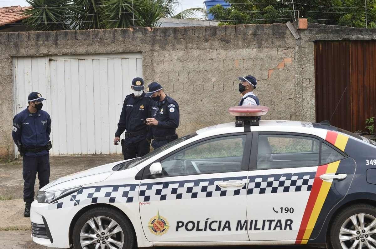  11/02/2022 Crédito: Minervino Júnior/CB/D.A Press. Brasil.  Brasilia - DF. Casa onde PM matou a família incendiou a casa e tirou a própria vida em Planaltina. 