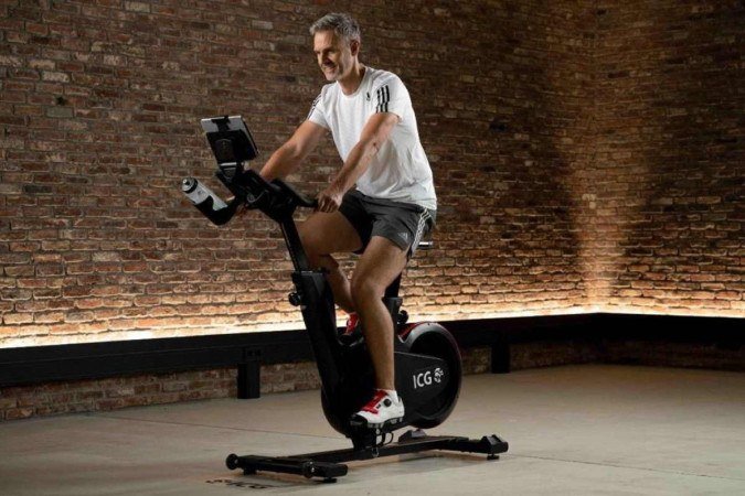 Academia Life Fitness