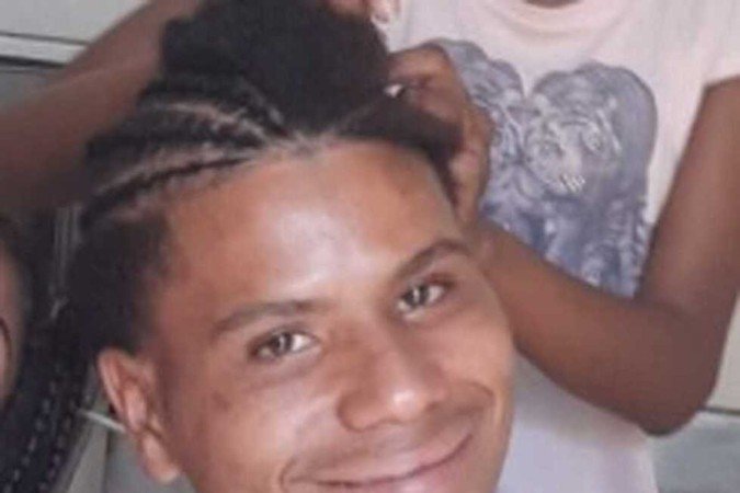 Hiago Macedo saiu para trabalhar para custear festinha de dois anos da filha. Ele e a mãe da menina já tinham conseguido pagar o salão onde ocorreria a celebração