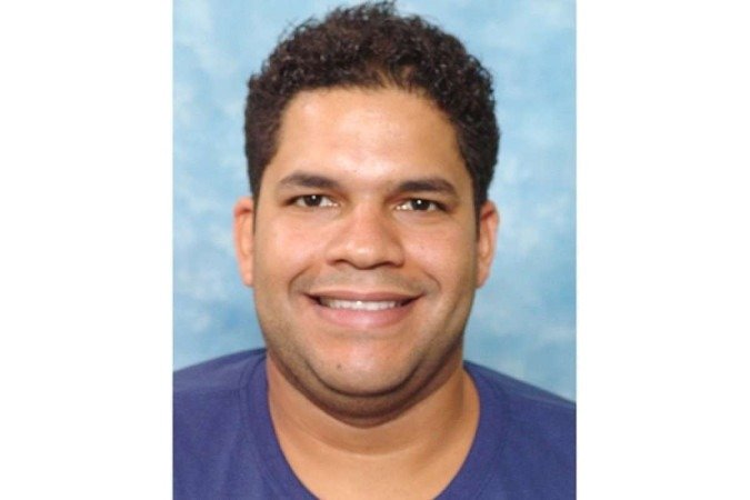 Professor Leonardo Sim&otilde;es pede para os candidatos controlarem o nervosismo 