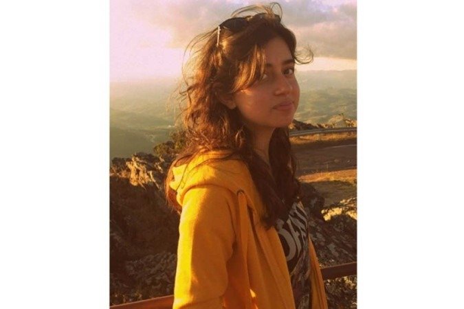 Giovanna estuda as mat&eacute;rias e obras cobradas no edital do PAS 