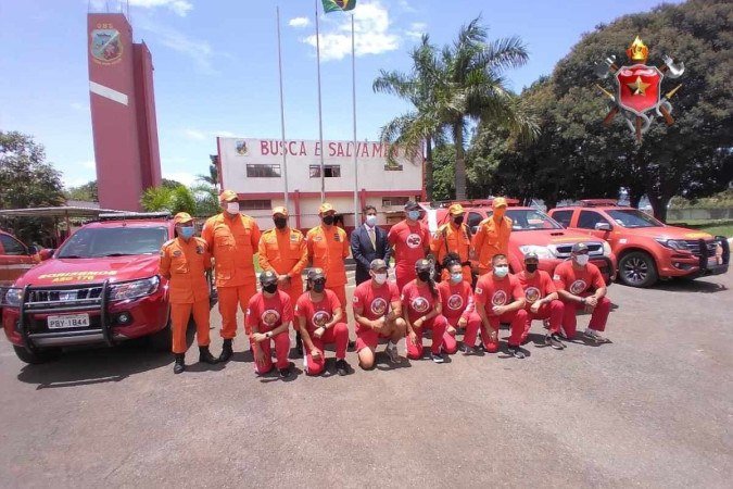 Bombeiros do DF são enviados missão em Petrópolis (RJ) para ajudar moradores desabrigados pelas enchentes - (crédito: Divulgação/CBMDF) Bombeiros do DF são enviados missão em Petrópolis (RJ) para ajudar moradores desabrigados pelas enchentes - (crédito: Divulgação/CBMDF)