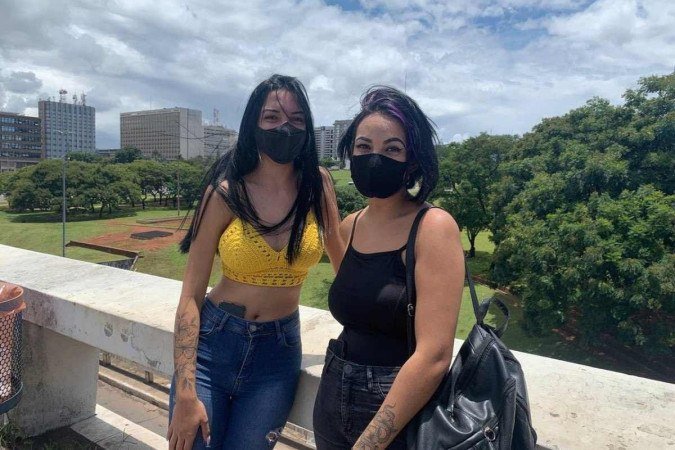 Para as amigas Mariana e Catarina proteção continua - (crédito: Arquivo pessoal) Para as amigas Mariana e Catarina proteção continua - (crédito: Arquivo pessoal)